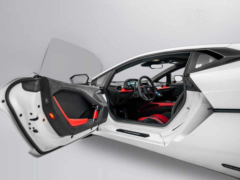 Lamborghini Temerario - foto 13
