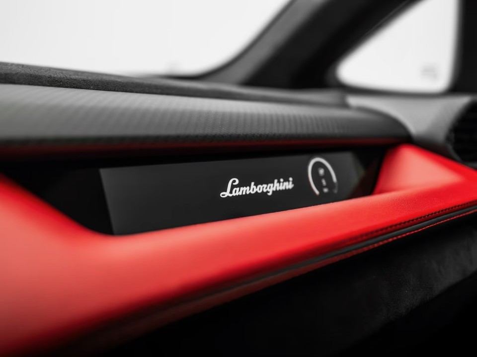 Lamborghini Temerario - foto 16