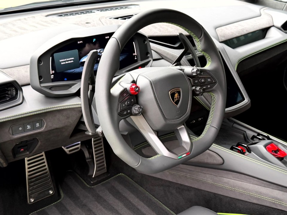 Lamborghini Temerario - foto 9