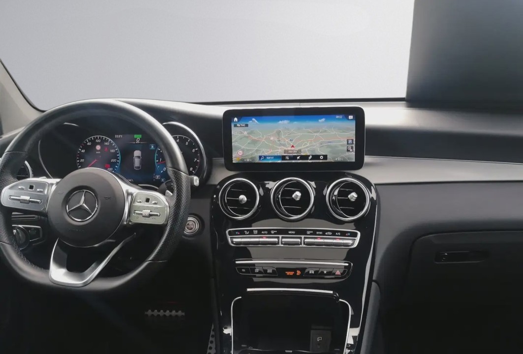 Mercedes-Benz GLC Coupé 200 4MATIC AMG Line - foto 10