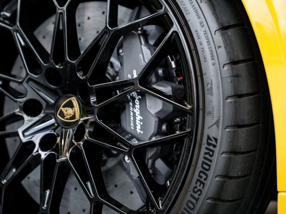 Lamborghini Temerario - foto 35