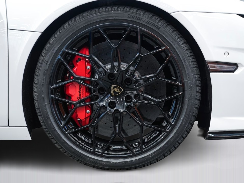 Lamborghini Temerario - foto 29