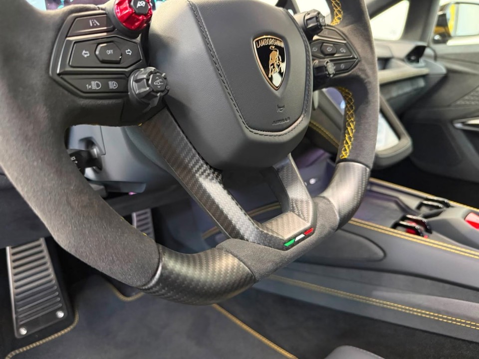Lamborghini Temerario - foto 13