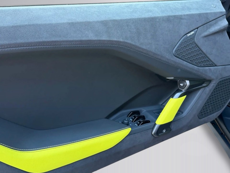 Lamborghini Temerario - foto 13