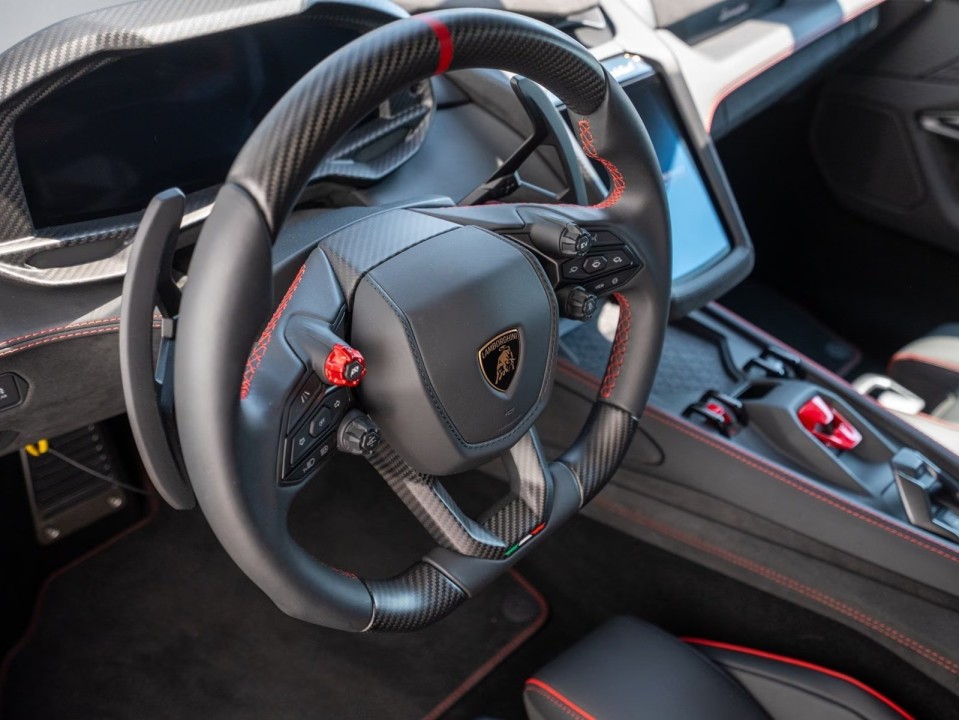 Lamborghini Temerario - foto 12