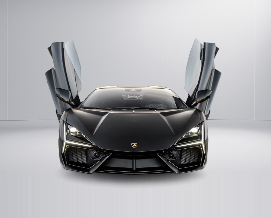 Lamborghini Revuelto - foto 15