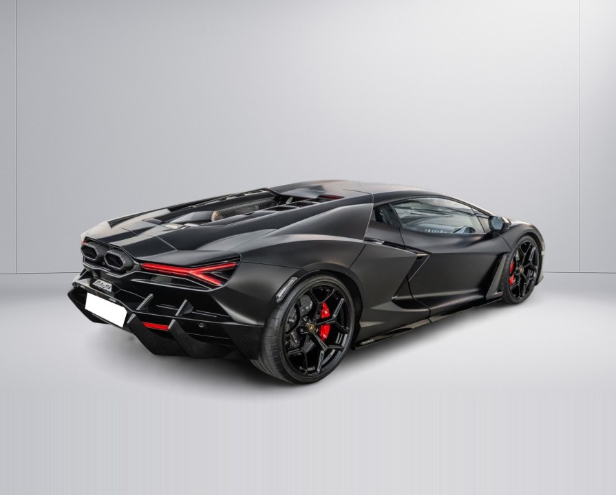 Lamborghini Revuelto (5)