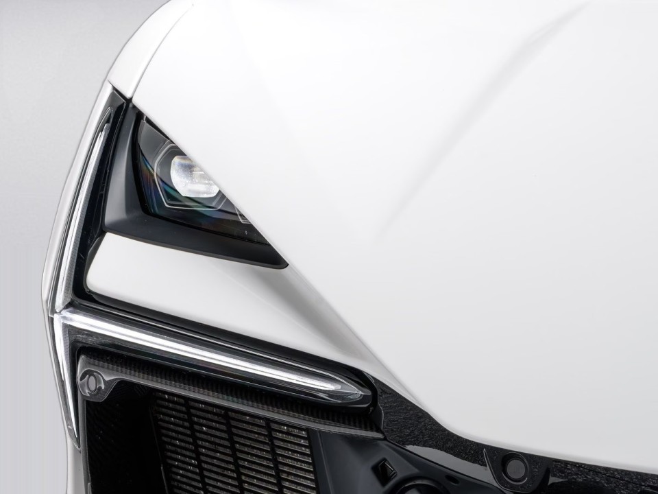 Lamborghini Revuelto - foto 20