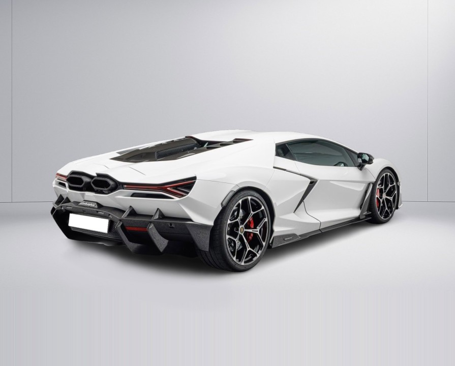 Lamborghini Revuelto (3)