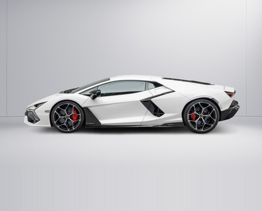 Lamborghini Revuelto - foto 6