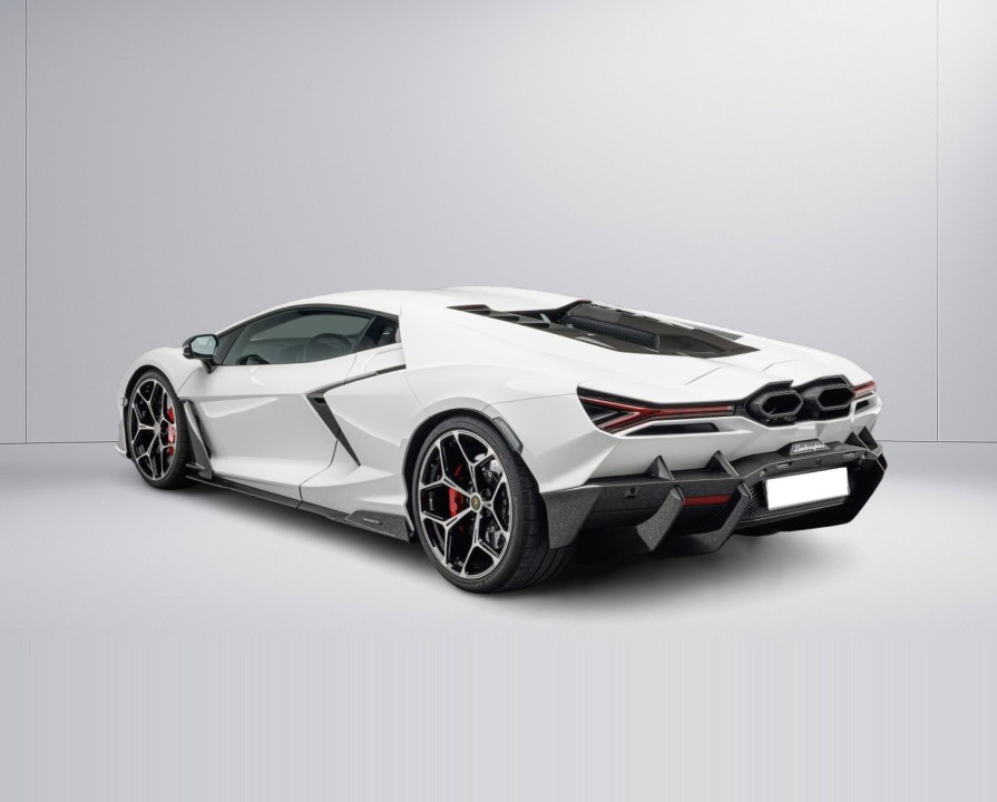 Lamborghini Revuelto (5)