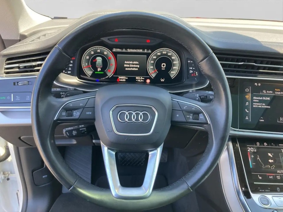 Audi Q8 55 TFSI quattro (3)