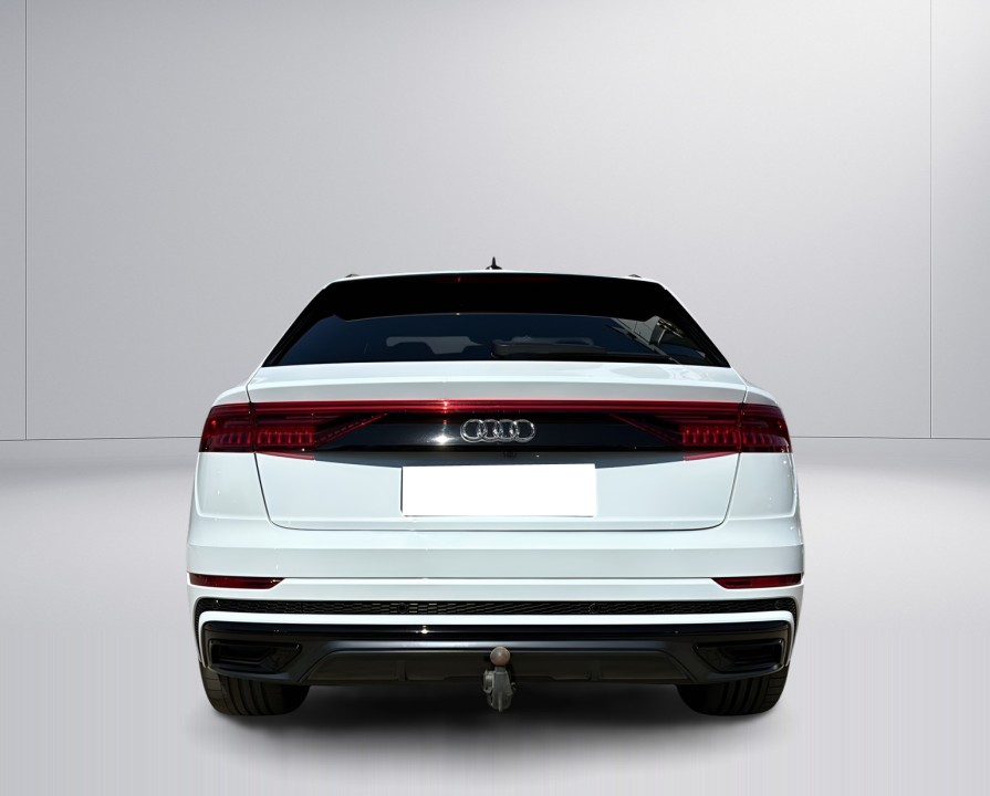 Audi Q8 55TFSI quattro tiptronic (3)