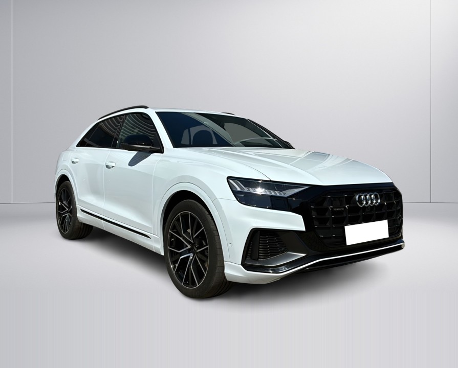 Audi Q8 55TFSI quattro tiptronic