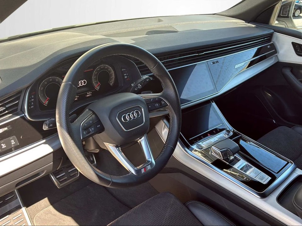 Audi Q8 55TFSI quattro tiptronic - foto 7