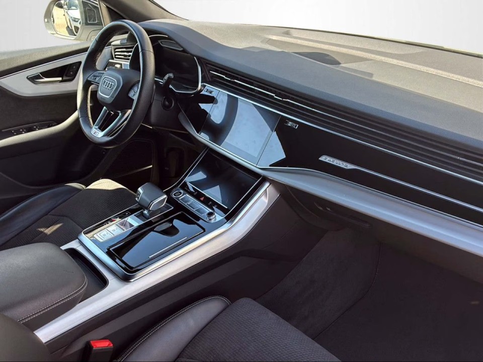 Audi Q8 55TFSI quattro tiptronic - foto 10