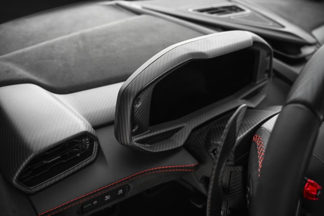 Lamborghini Revuelto - foto 14