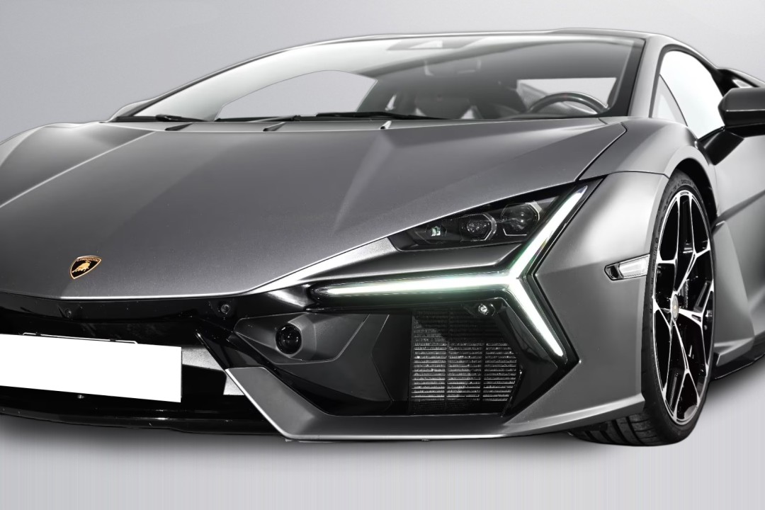 Lamborghini Revuelto - foto 24