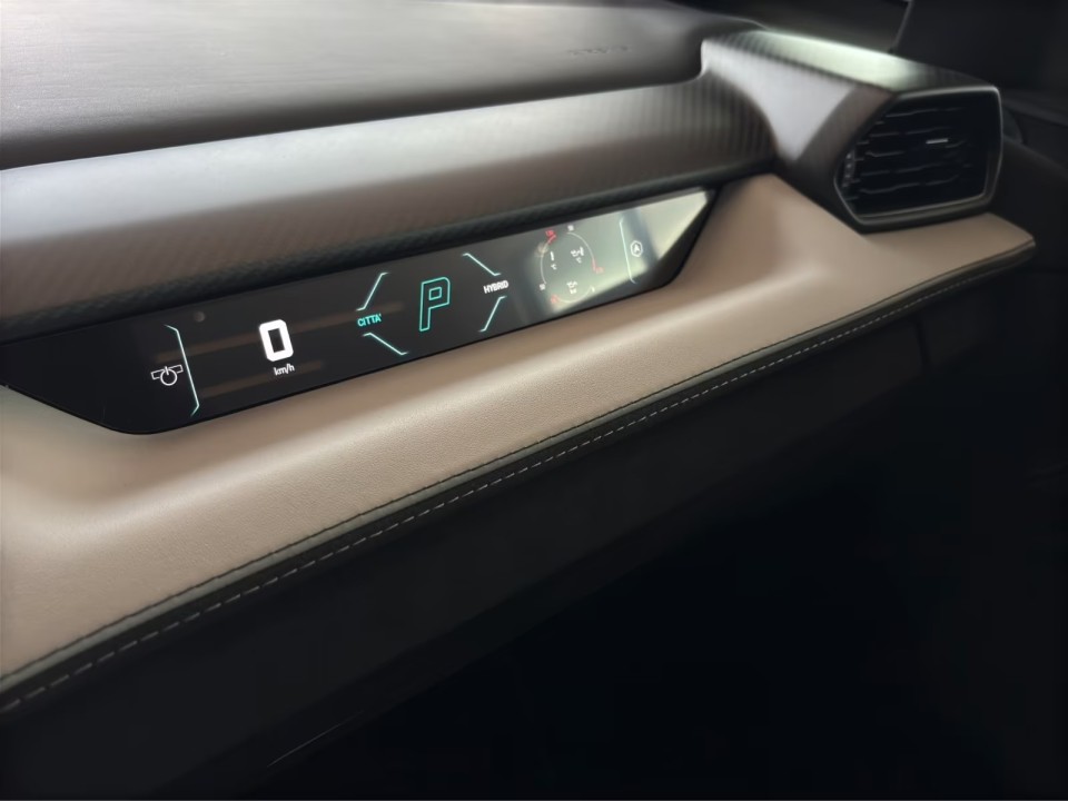 Lamborghini Revuelto - foto 9