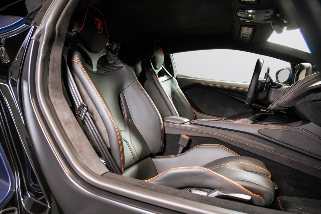 Lamborghini Revuelto - foto 10