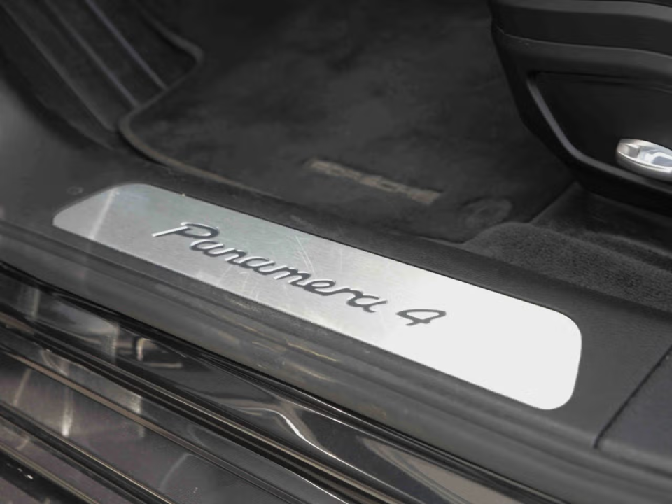 Porsche Panamera 4 E-Hybrid - foto 17