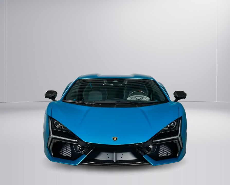 Lamborghini Revuelto (2)
