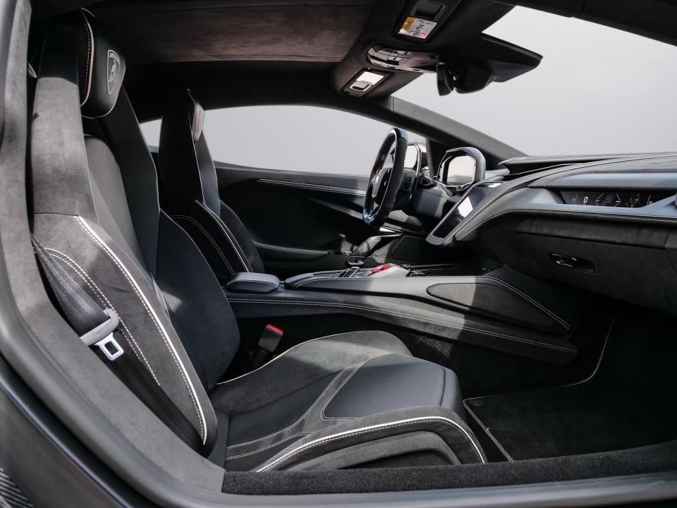 Lamborghini Revuelto - foto 10