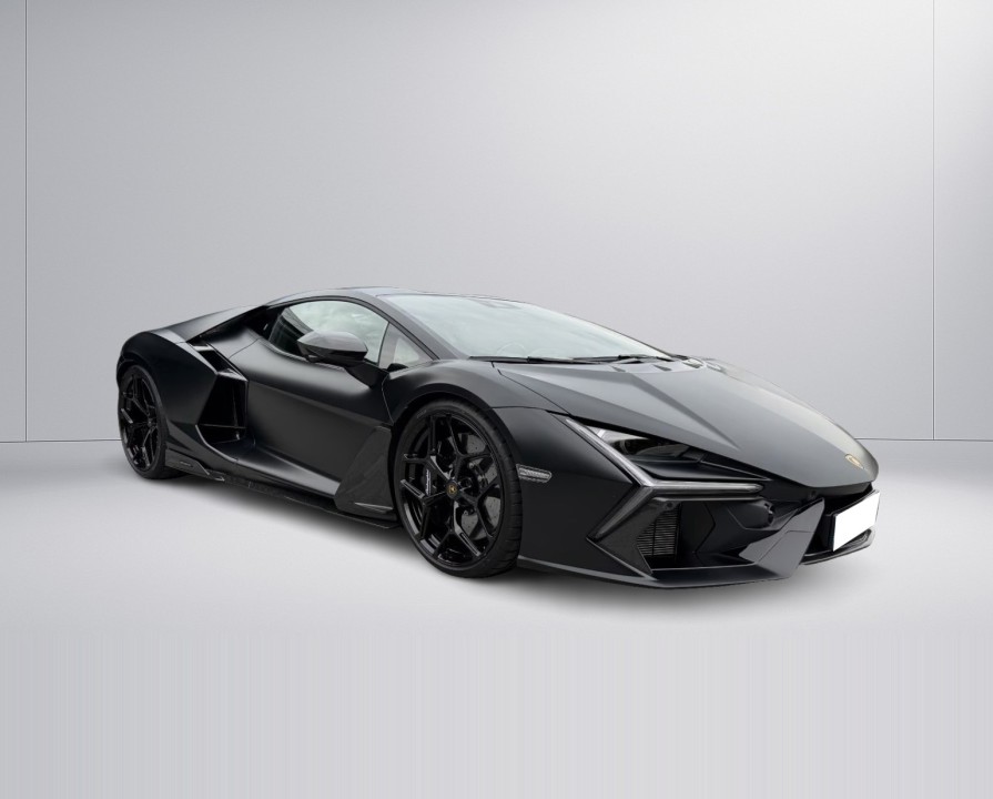 Lamborghini Revuelto