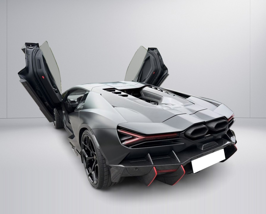 Lamborghini Revuelto (5)