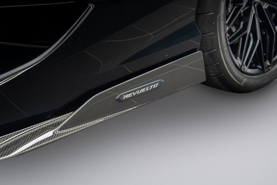Lamborghini Revuelto - foto 30