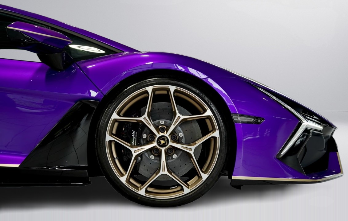 Lamborghini Revuelto - foto 43