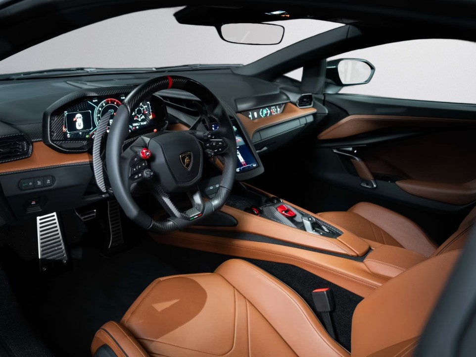 Lamborghini Revuelto - foto 7