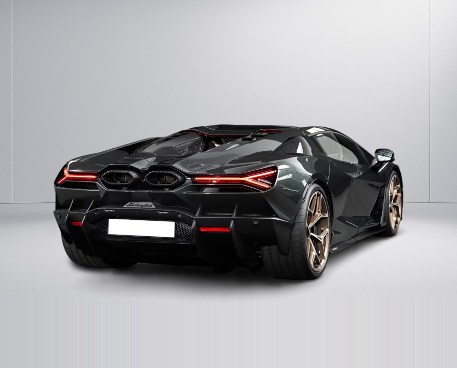 Lamborghini Revuelto (5)