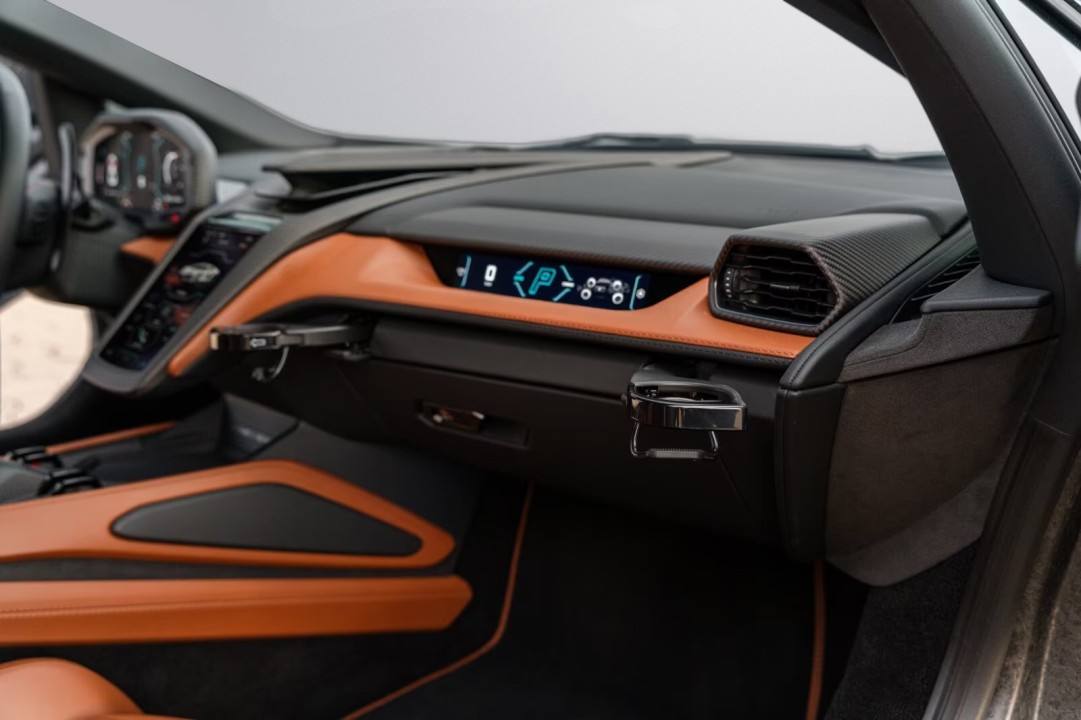 Lamborghini Revuelto - foto 7
