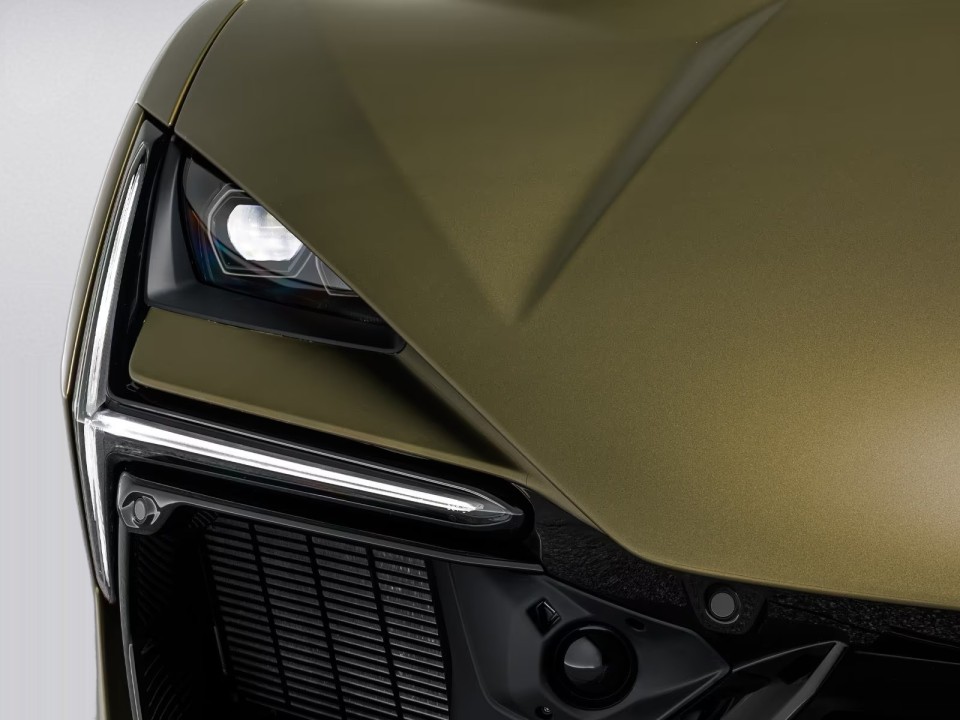 Lamborghini Revuelto - foto 21