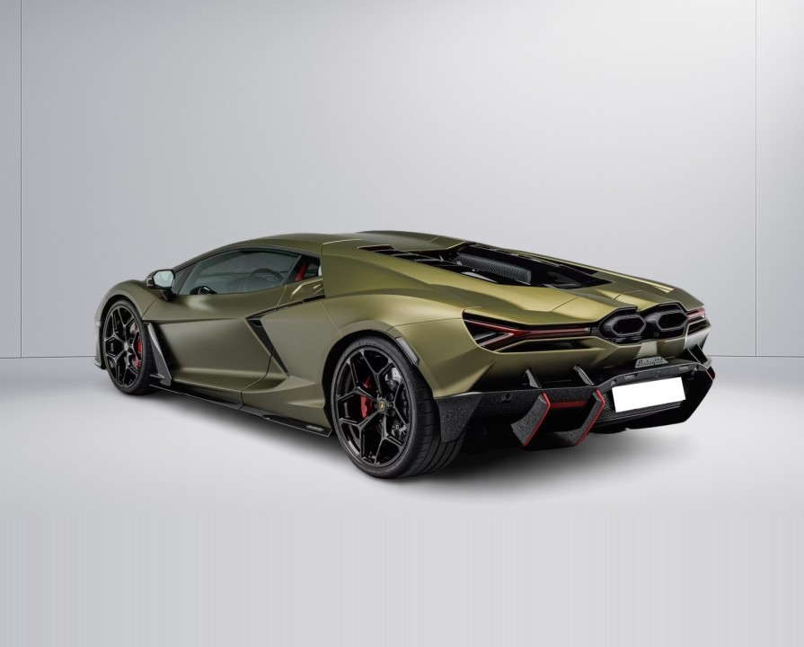 Lamborghini Revuelto (5)