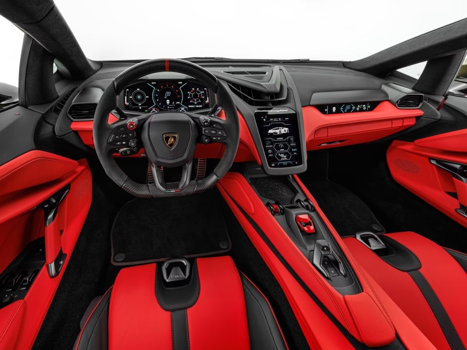 Lamborghini Revuelto - foto 14