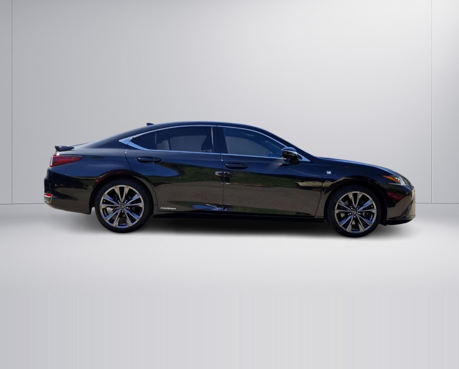 Lexus Seria ES 300h F-Sport (2)