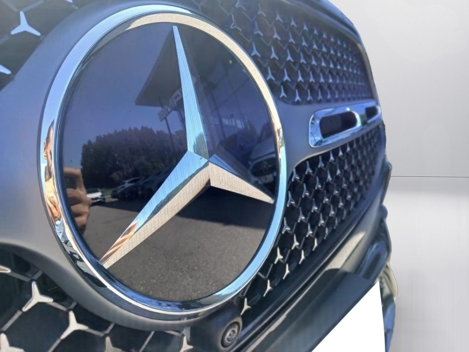Mercedes-Benz GLC Coupé 300 4MATIC AMG Line - foto 15