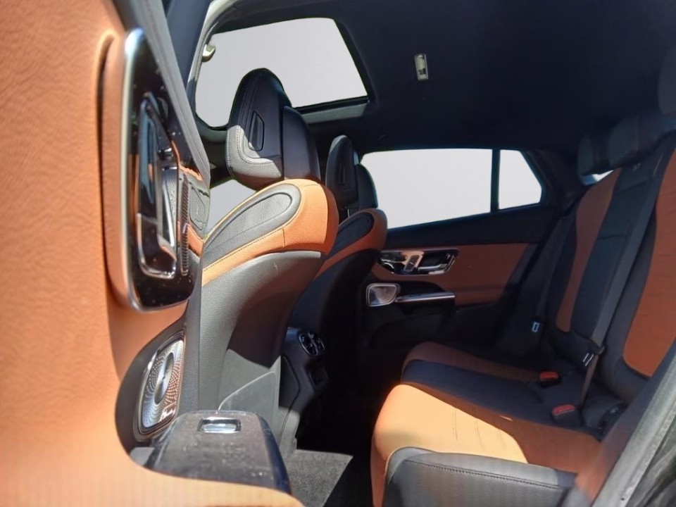 Mercedes-Benz GLC Coupé 300 4MATIC AMG Line - foto 10