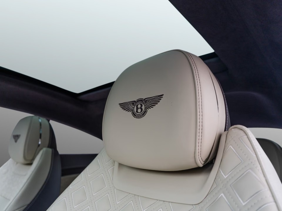 Bentley Continental GT S V8 - foto 15