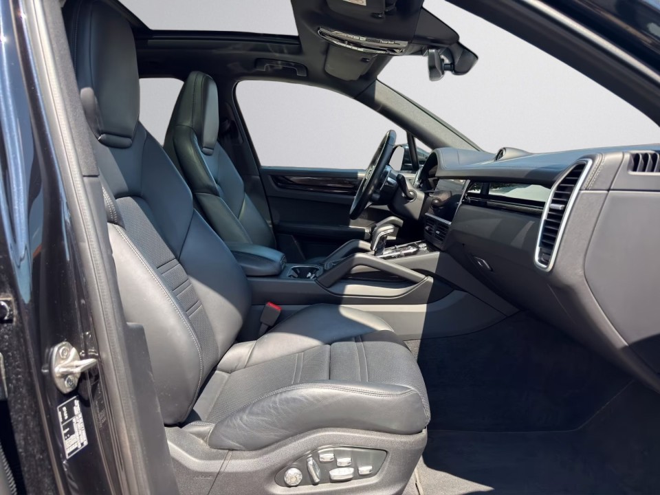 Porsche Cayenne E-Hybrid - foto 13