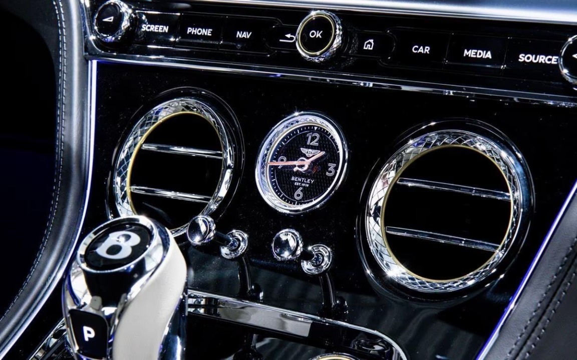Bentley Continental GT S V8 - foto 19