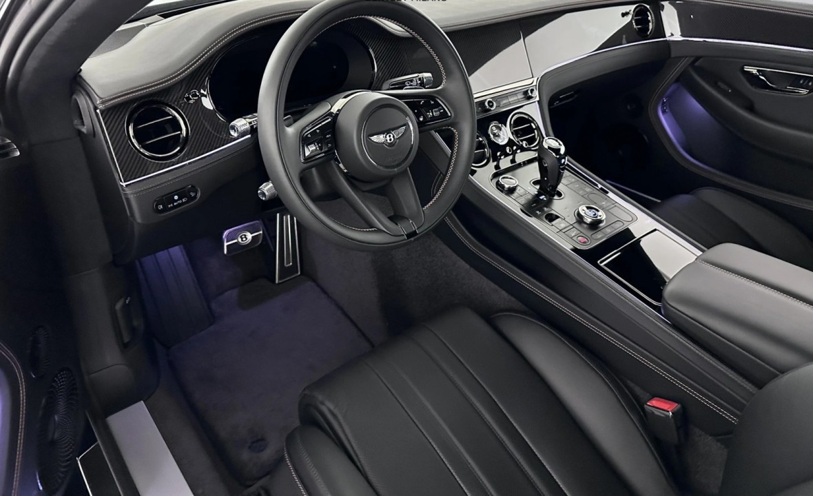 Bentley Continental GT V8 - foto 9