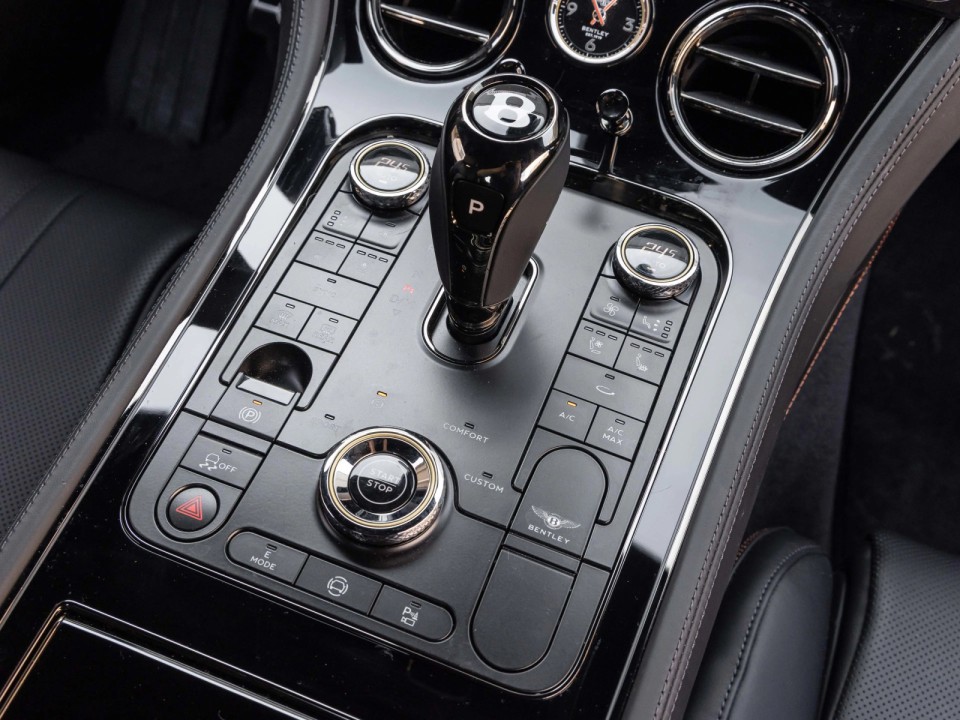 Bentley Continental GT V8 - foto 16