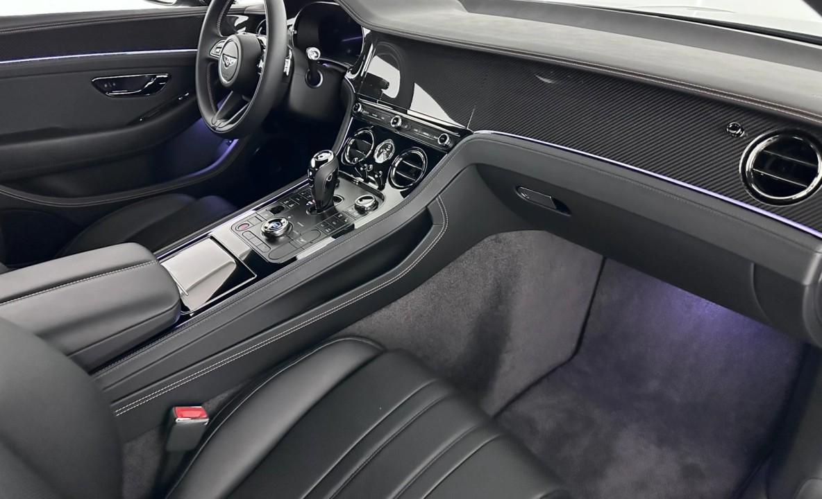 Bentley Continental GT V8 - foto 11