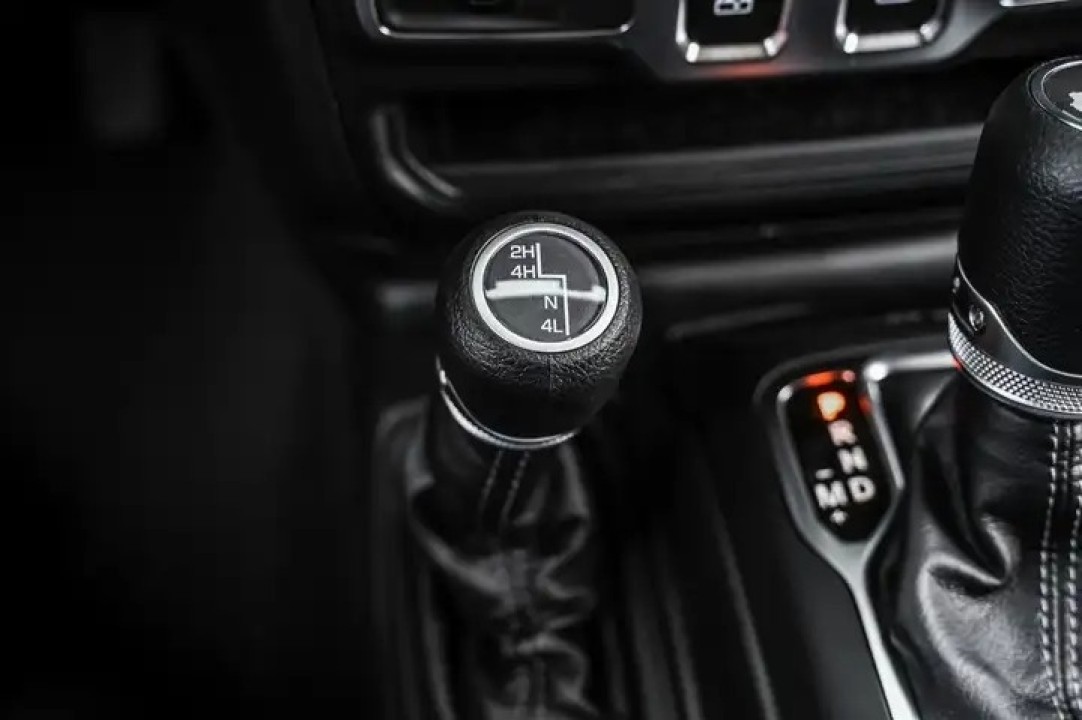 Jeep Wrangler Sport - foto 14