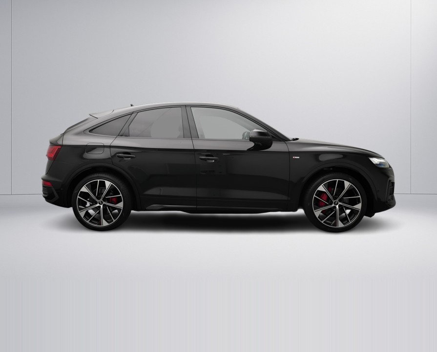Audi Q5 Sportback 55 TFSIe quattro S-Line (2)