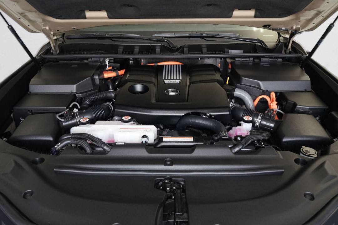 Lexus Seria LX 700h Overtrail - foto 31