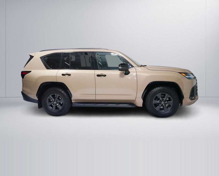 Lexus Seria LX 700h Overtrail (4)